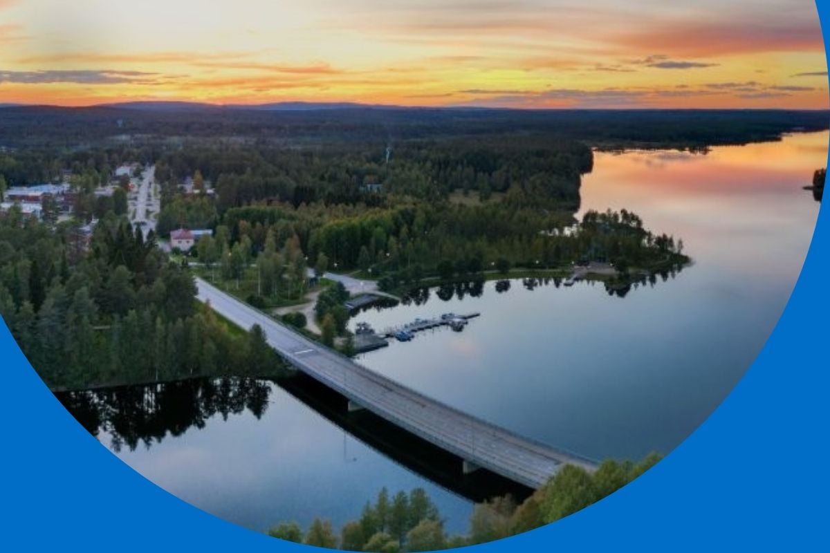 Ilmakuva Tiikkajansalmen sillalta
